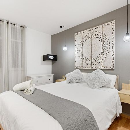 Urbanchicmalaga 2Bedroom Oasis In Historic Malaga Centre Εξωτερικό φωτογραφία