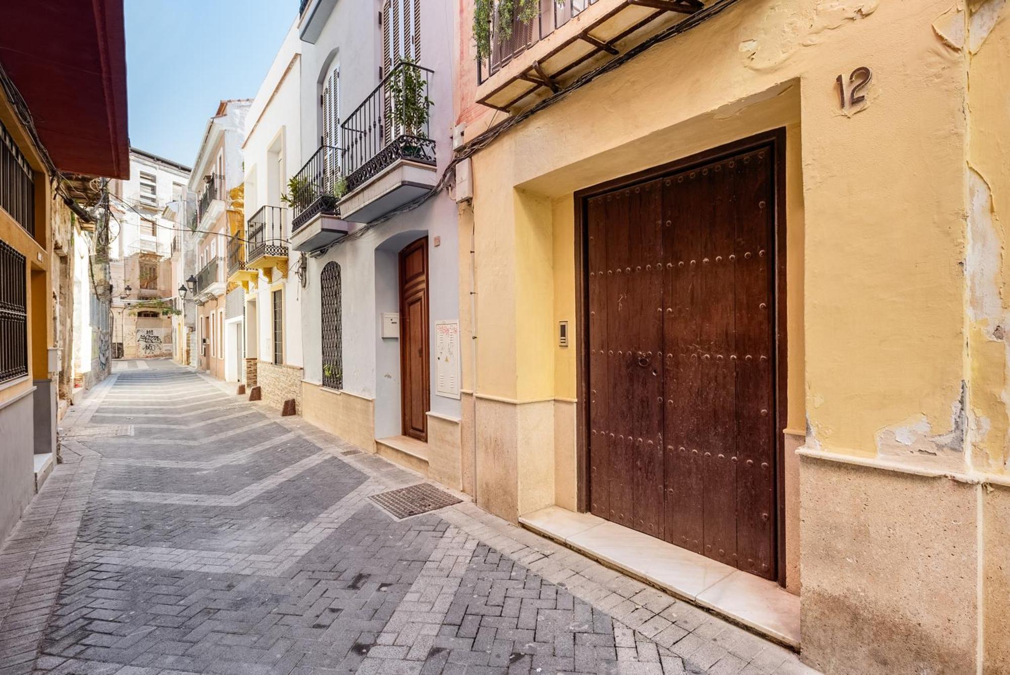 Urbanchicmalaga 2Bedroom Oasis In Historic Malaga Centre Εξωτερικό φωτογραφία