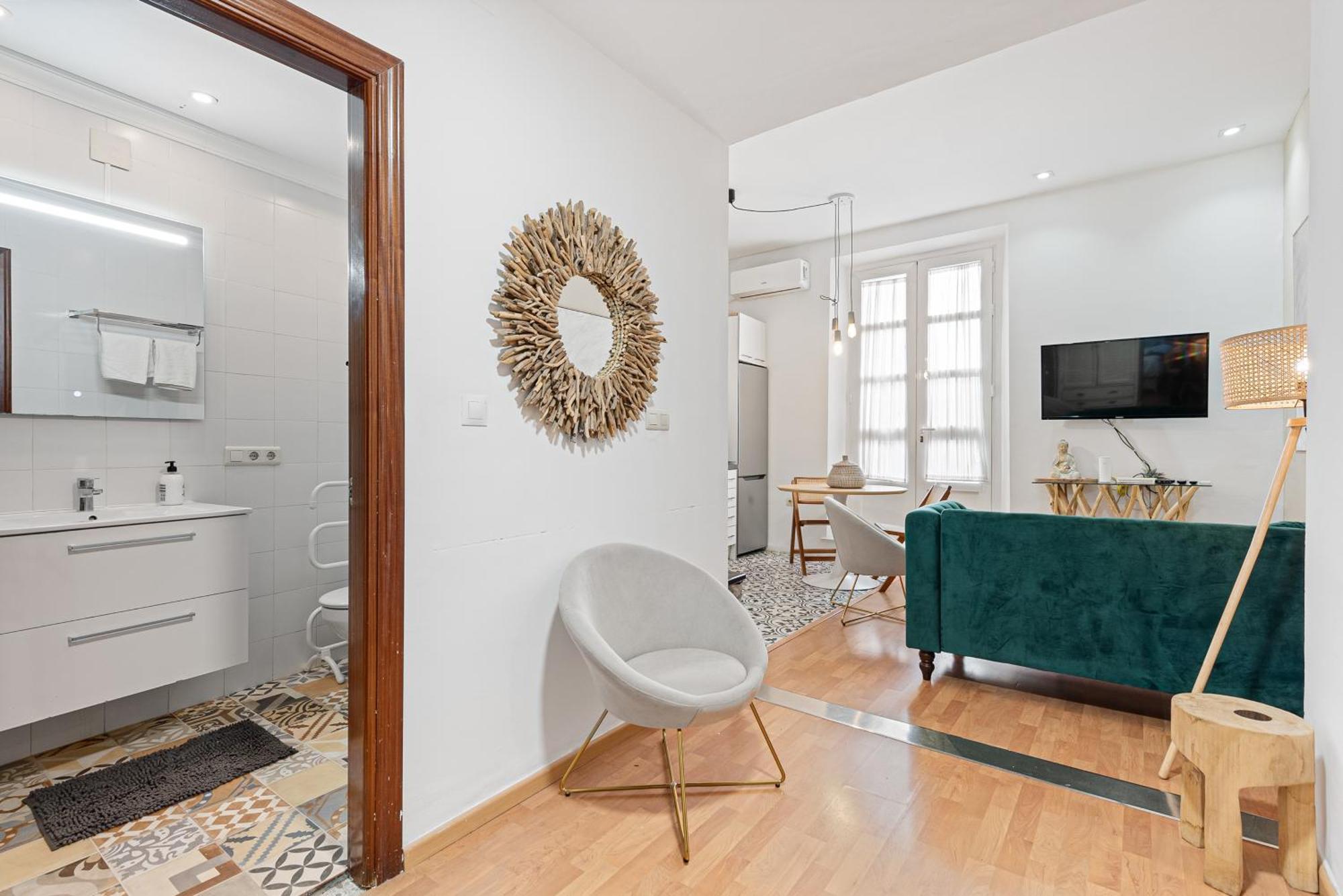 Urbanchicmalaga 2Bedroom Oasis In Historic Malaga Centre Εξωτερικό φωτογραφία
