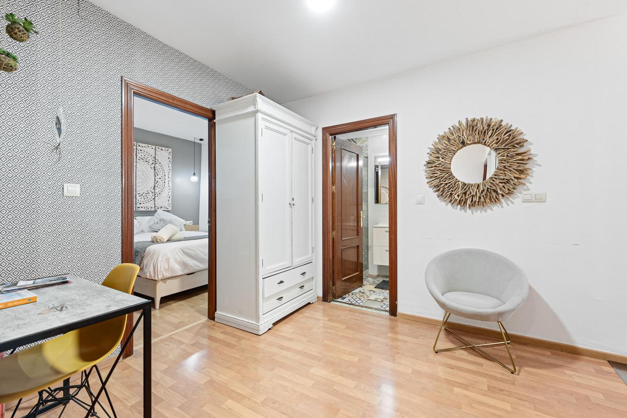 Urbanchicmalaga 2Bedroom Oasis In Historic Malaga Centre Εξωτερικό φωτογραφία