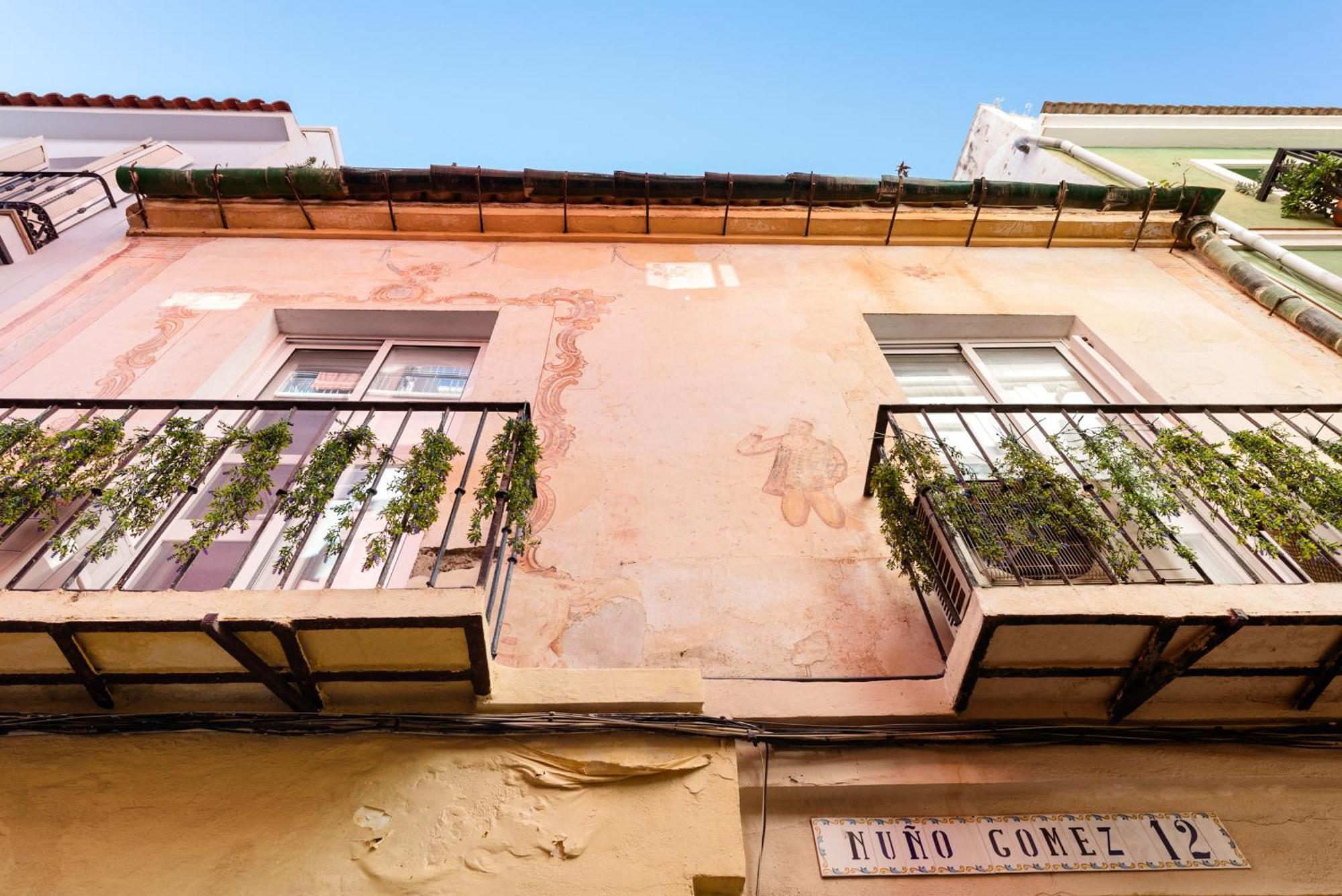 Urbanchicmalaga 2Bedroom Oasis In Historic Malaga Centre Εξωτερικό φωτογραφία